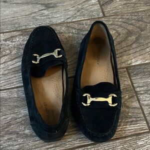Cynthia Rowley navy blue velvet loafers